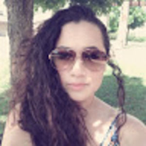 Meet your Posher, Miryam